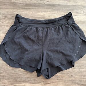 Lululemon Fast and Free Airflow Shorts High Rise Size 10